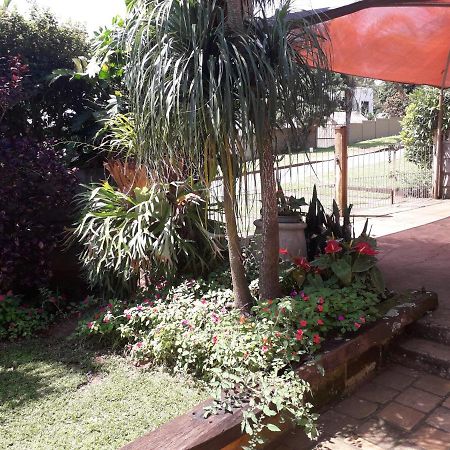 Birdcage B&B Amanzimtoti Exterior foto